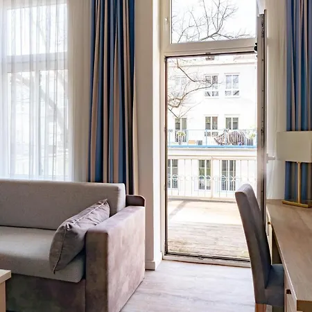 Hanse Appartments Ii Warnemuende Mit Parkplatz Apartment *
